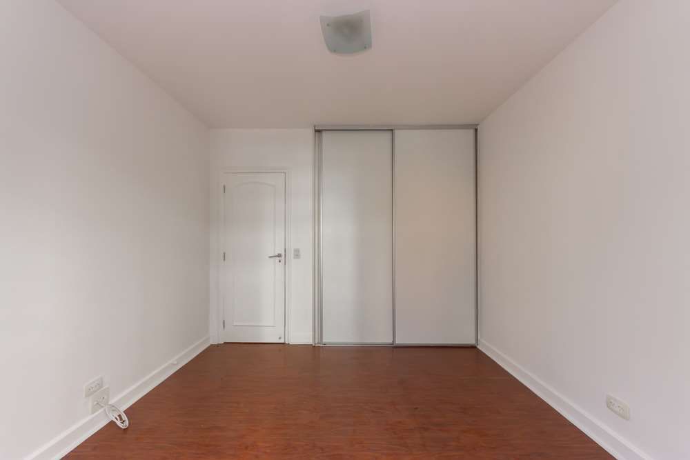 Apartamento à venda com 3 quartos, 165m² - Foto 17