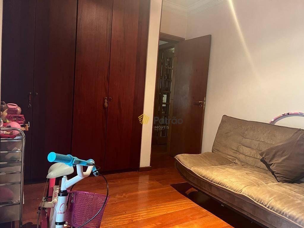 Apartamento à venda com 3 quartos, 136m² - Foto 57