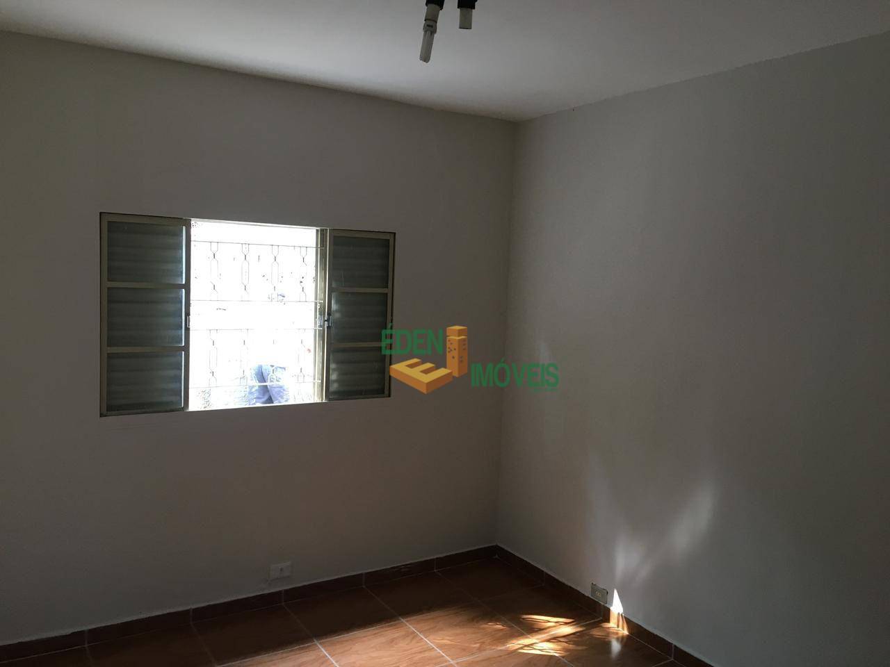 Casa à venda com 2 quartos, 108m² - Foto 5