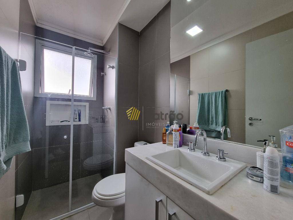 Apartamento à venda com 3 quartos, 95m² - Foto 22