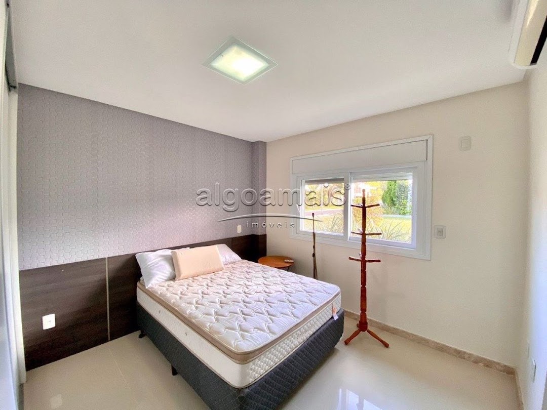 Casa de Condomínio à venda com 5 quartos, 340m² - Foto 36