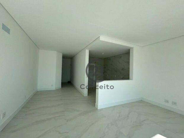 Apartamento à venda com 3 quartos, 133m² - Foto 6