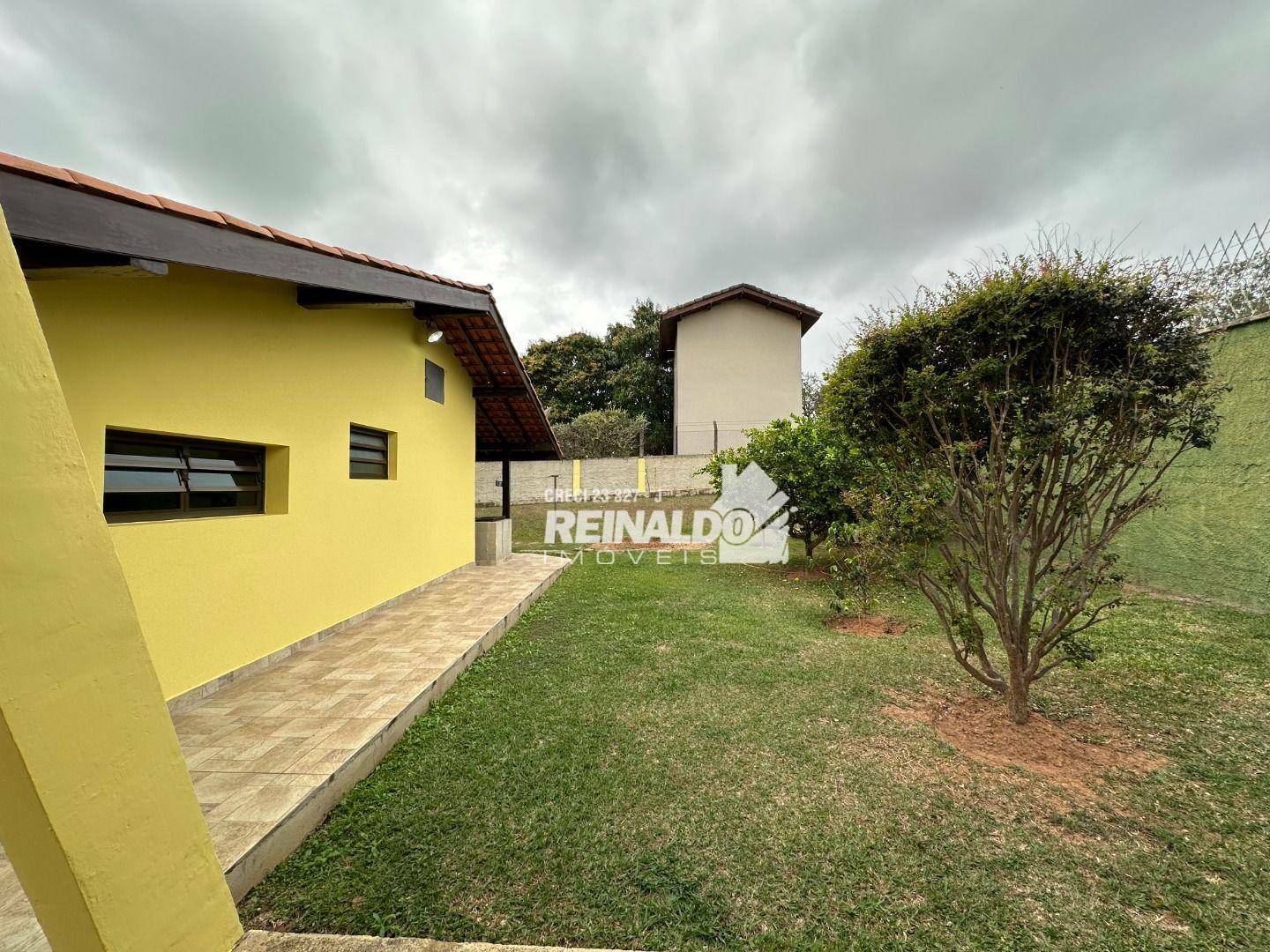 Casa de Condomínio à venda com 4 quartos, 357m² - Foto 24