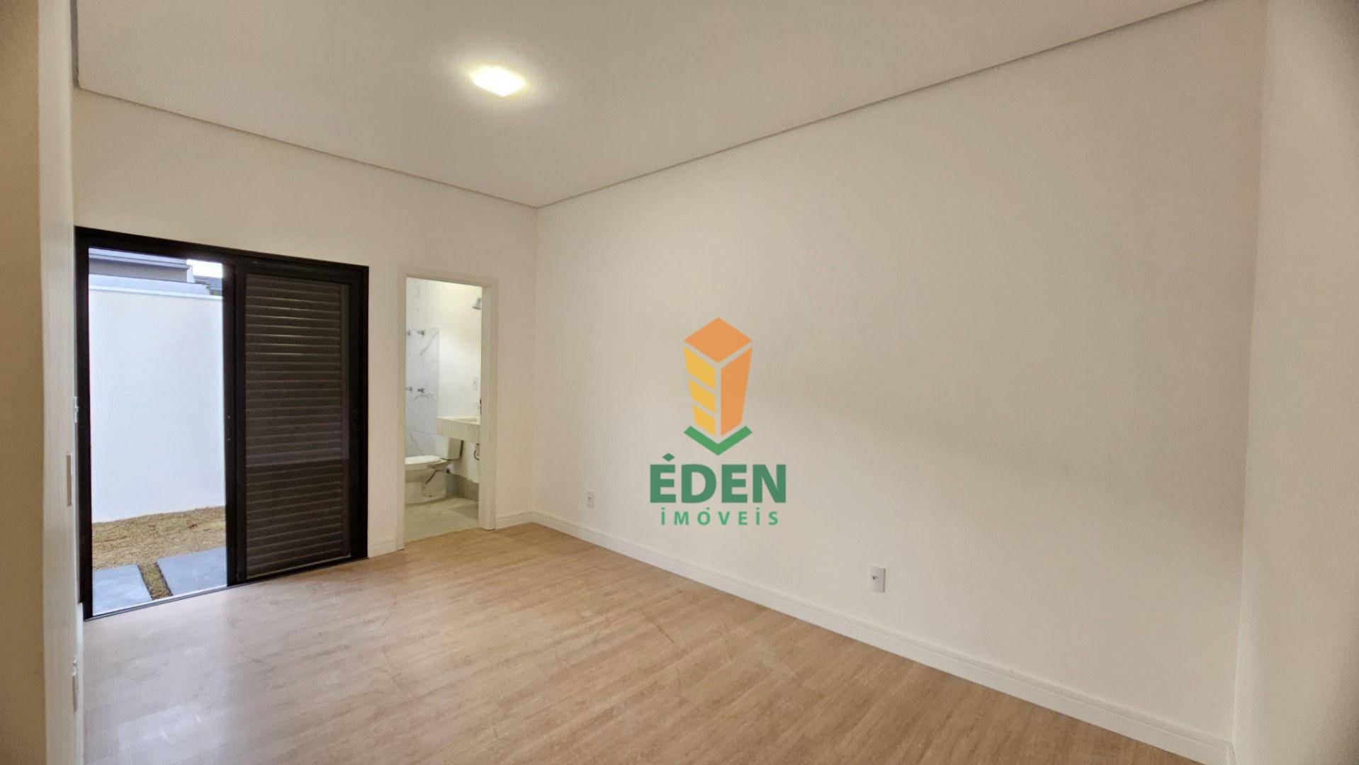 Casa à venda com 3 quartos, 200M2 - Foto 9