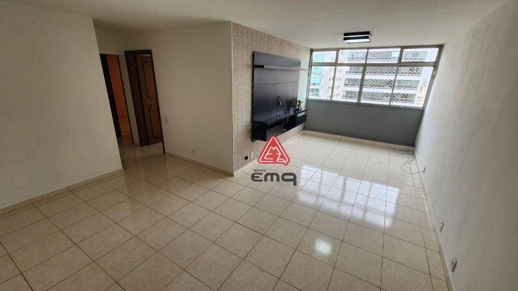 Apartamento para alugar com 3 quartos, 142m² - Foto 1