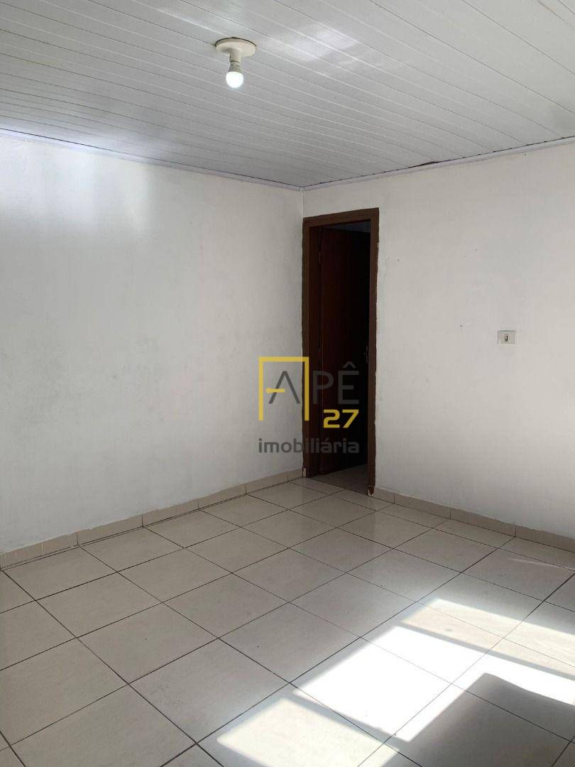 Casa para alugar com 1 quarto, 40m² - Foto 10