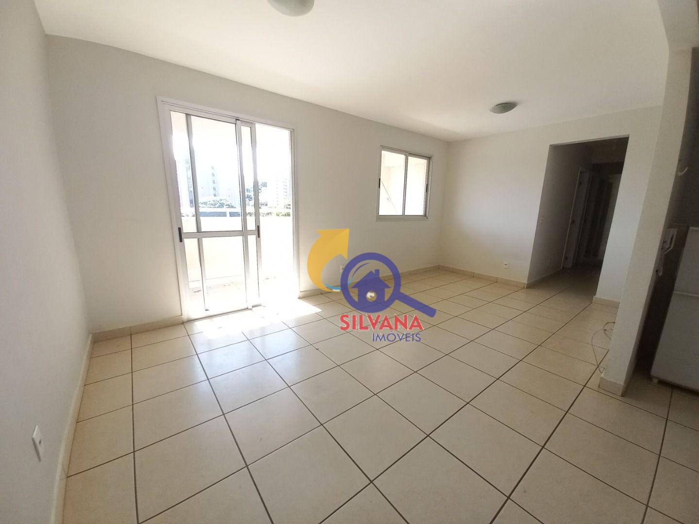 Apartamento à venda e aluguel com 3 quartos, 85m² - Foto 2