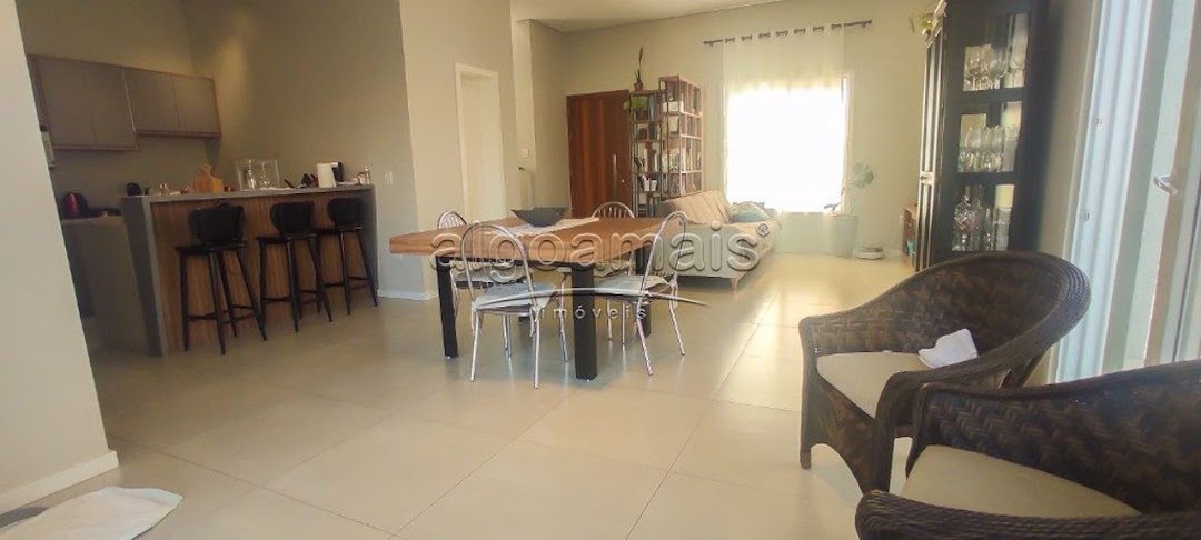 Casa à venda com 3 quartos, 129m² - Foto 15