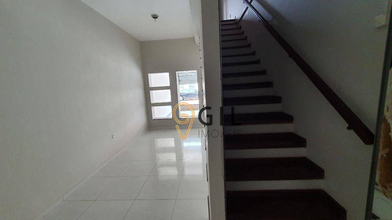 Sobrado para alugar com 3 quartos, 180m² - Foto 17