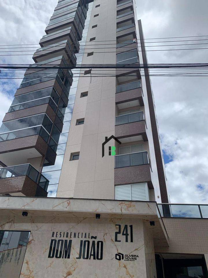 Apartamento, 3 quartos, 140 m² - Foto 1