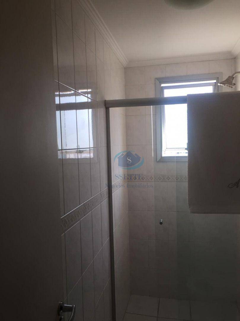 Apartamento à venda com 2 quartos, 75m² - Foto 11