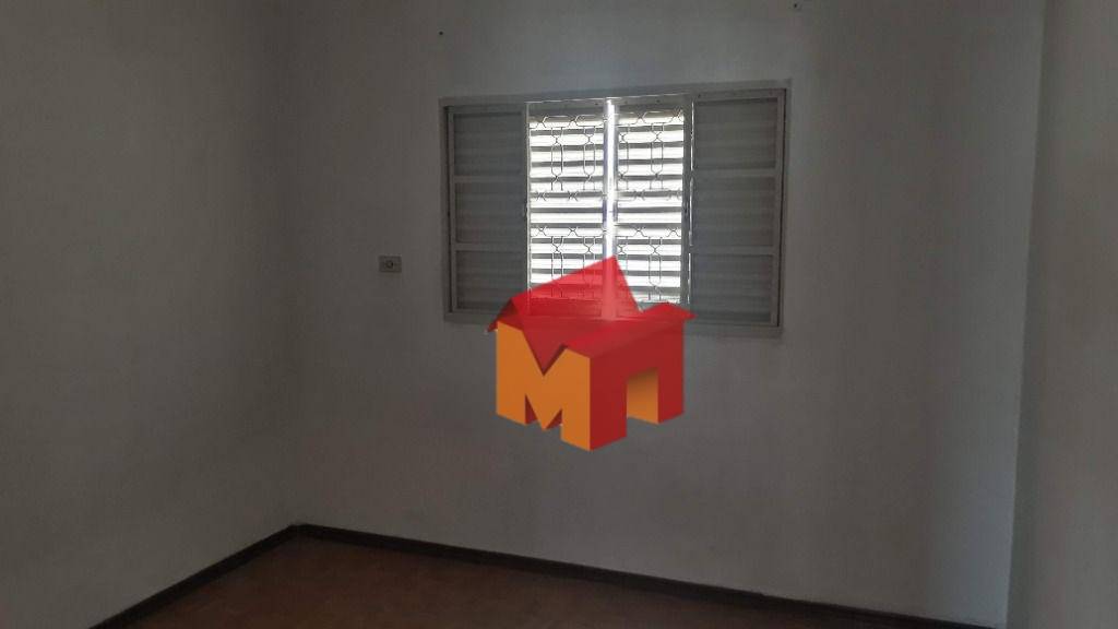 Casa à venda com 2 quartos, 90m² - Foto 5