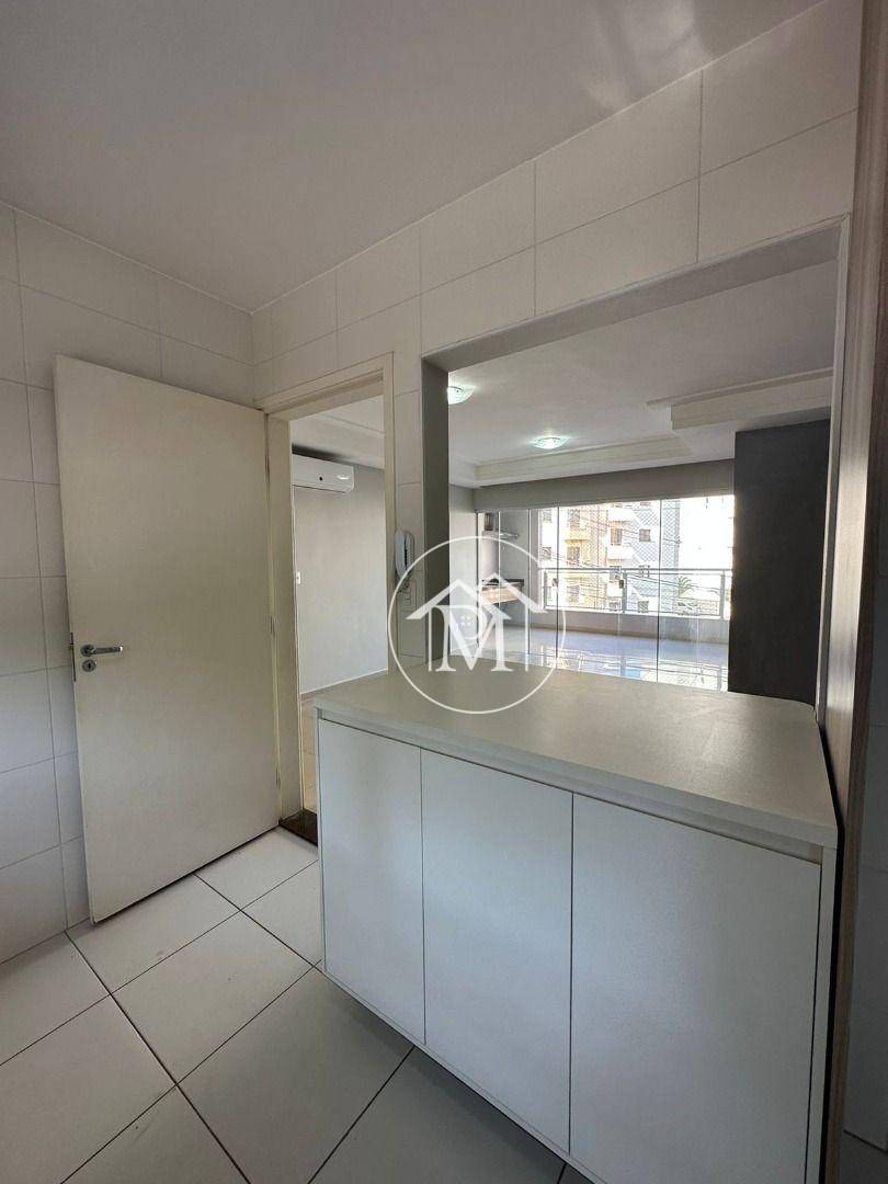 Apartamento à venda com 3 quartos, 123m² - Foto 26