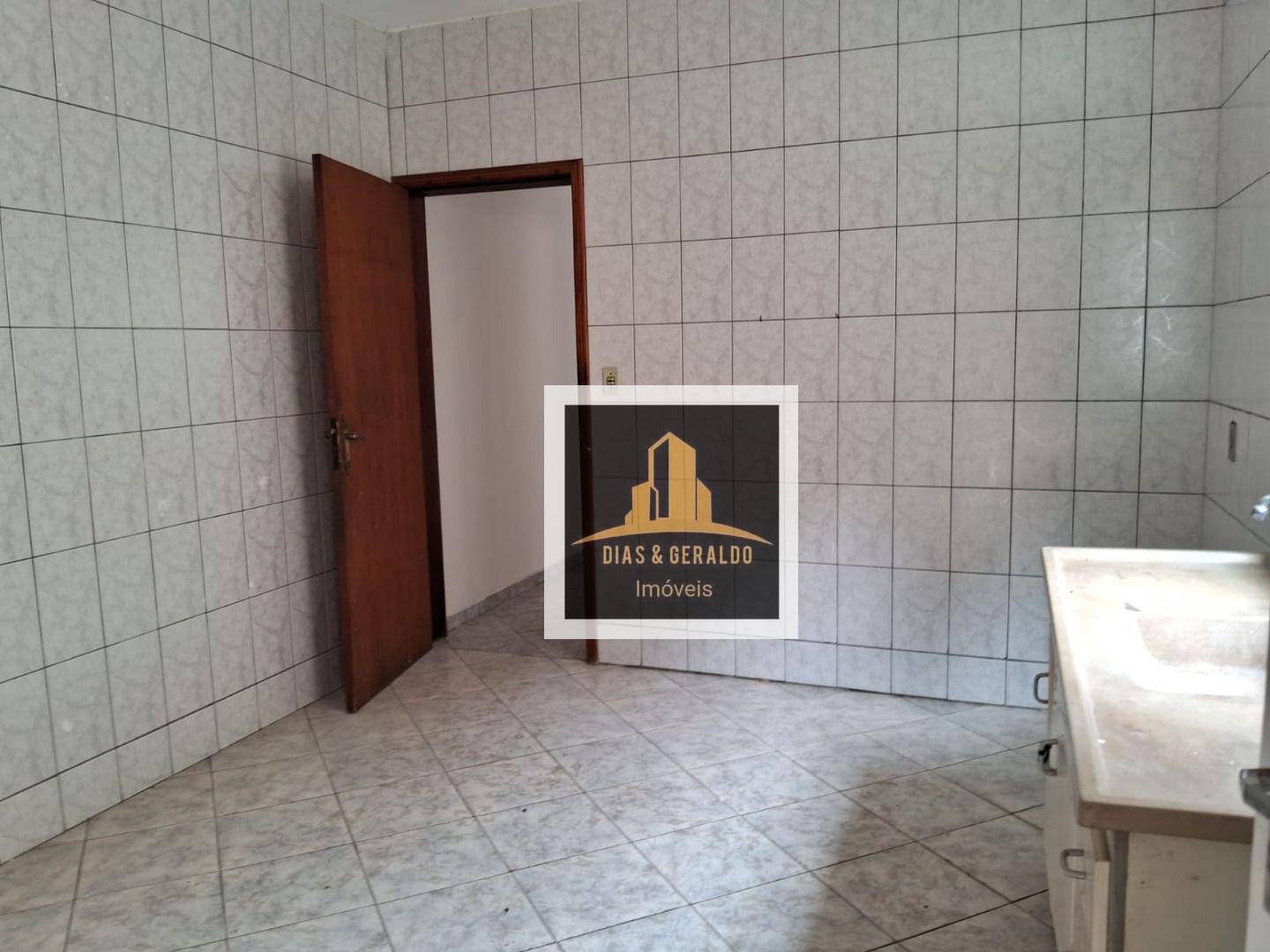 Sobrado à venda com 3 quartos, 190m² - Foto 15