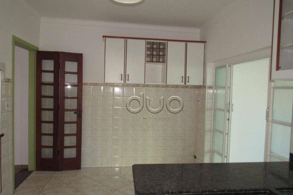 Casa à venda e aluguel com 3 quartos, 265m² - Foto 10