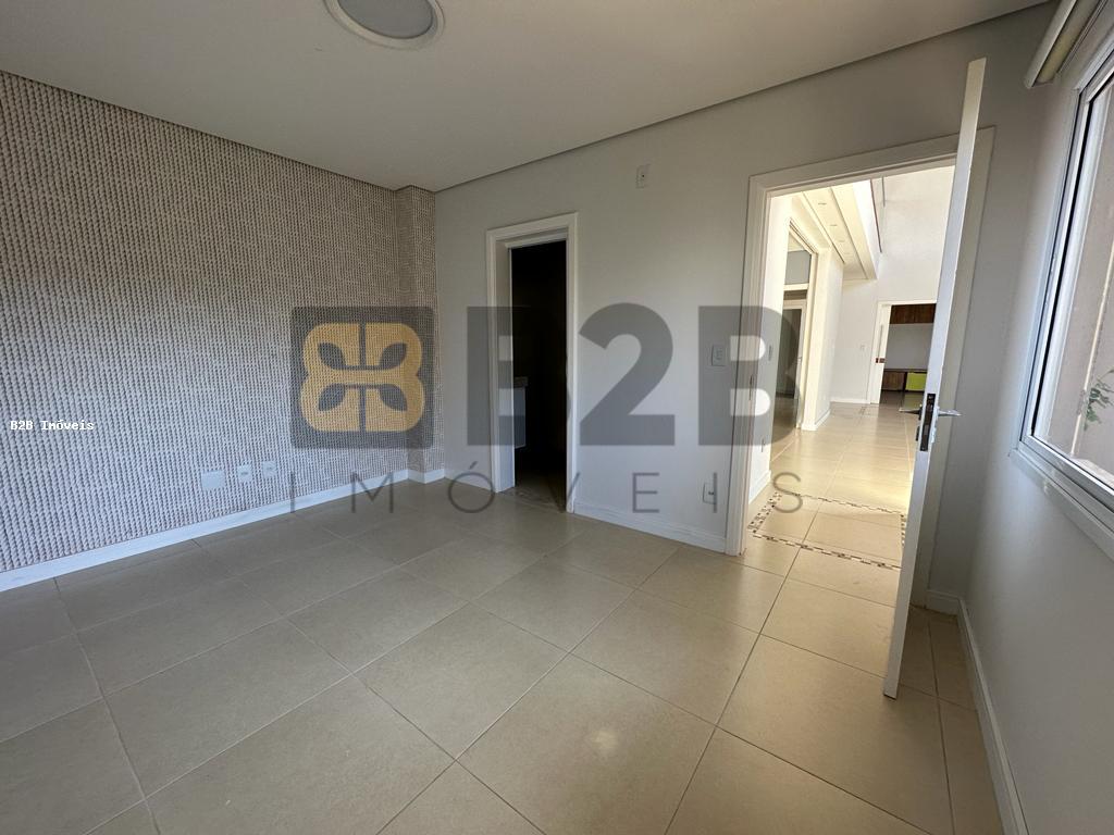 Casa de Condomínio à venda com 4 quartos, 495m² - Foto 26