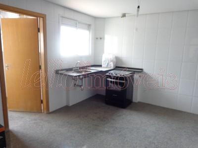 Apartamento para alugar com 3 quartos, 142m² - Foto 6