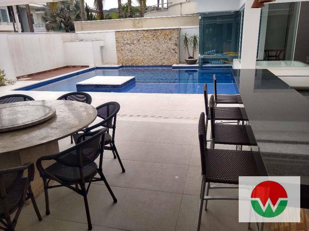 Casa de Condomínio à venda com 5 quartos, 500m² - Foto 9