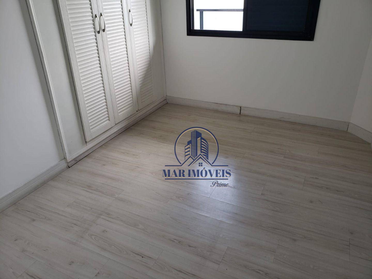 Apartamento à venda com 2 quartos, 70m² - Foto 11