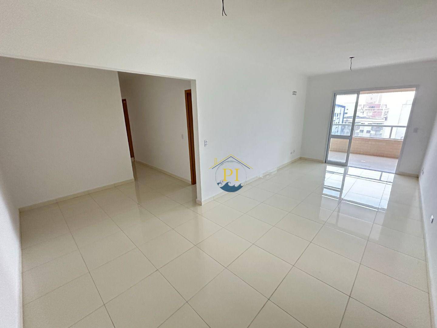 Apartamento à venda com 3 quartos, 119m² - Foto 1