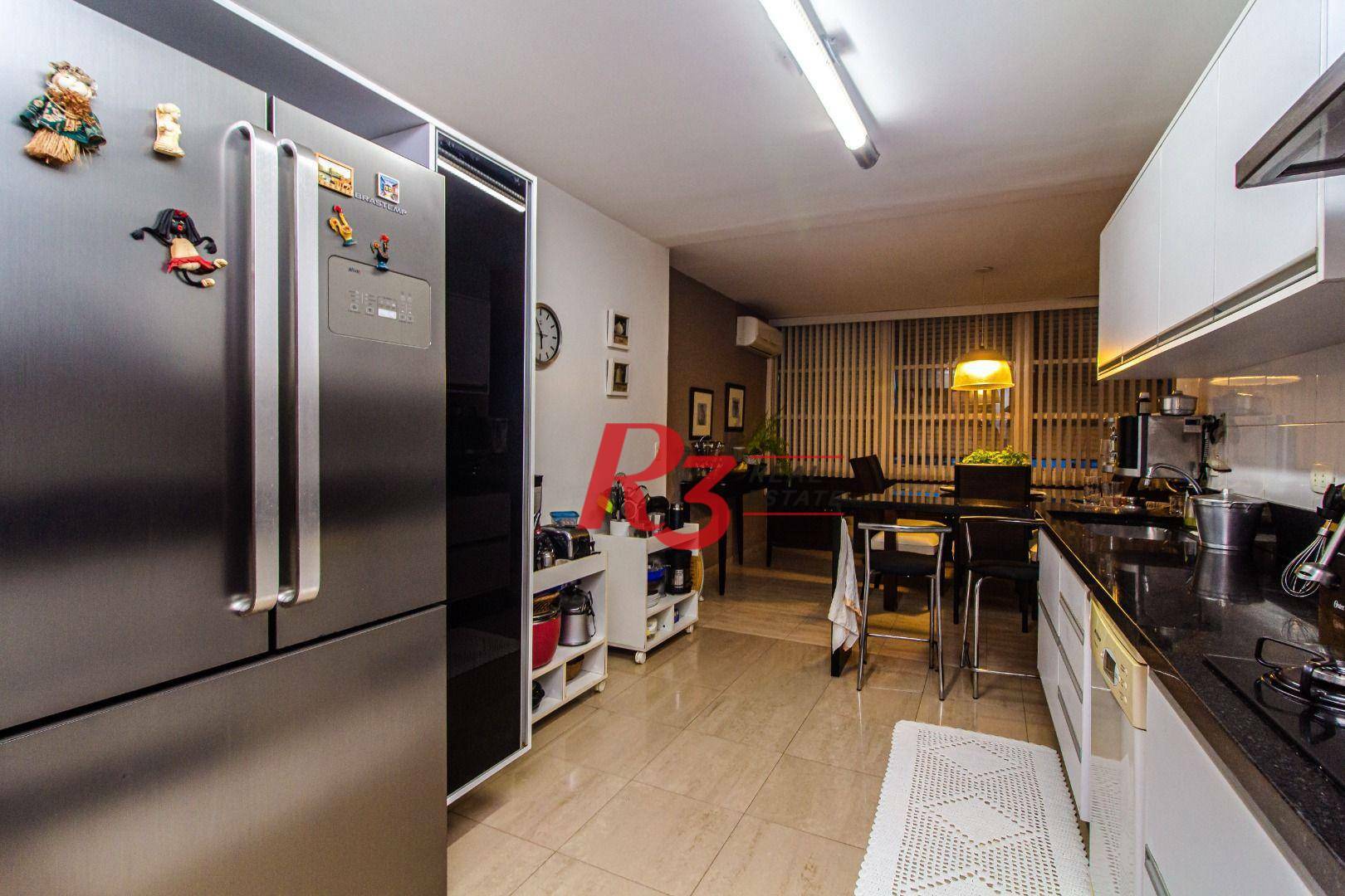 Apartamento à venda com 3 quartos, 193m² - Foto 23