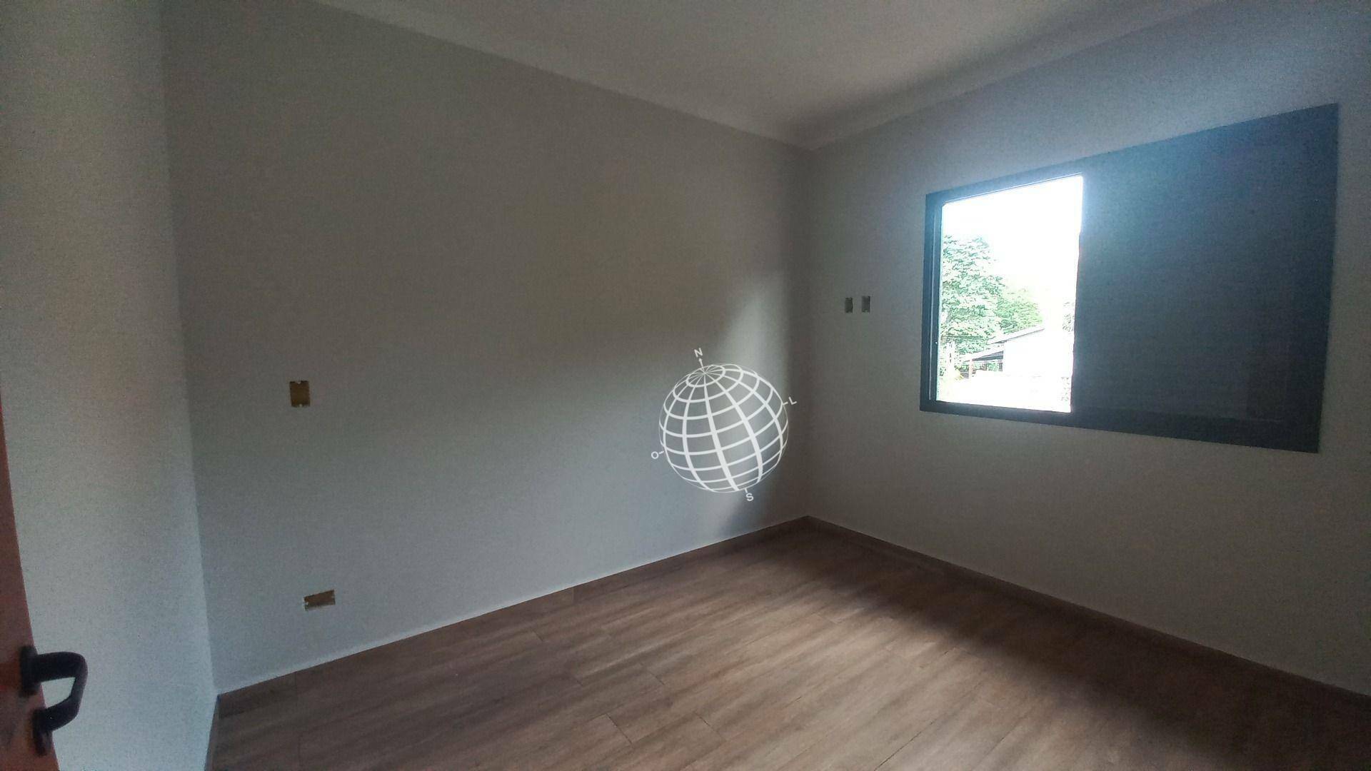 Casa à venda com 3 quartos, 107m² - Foto 8