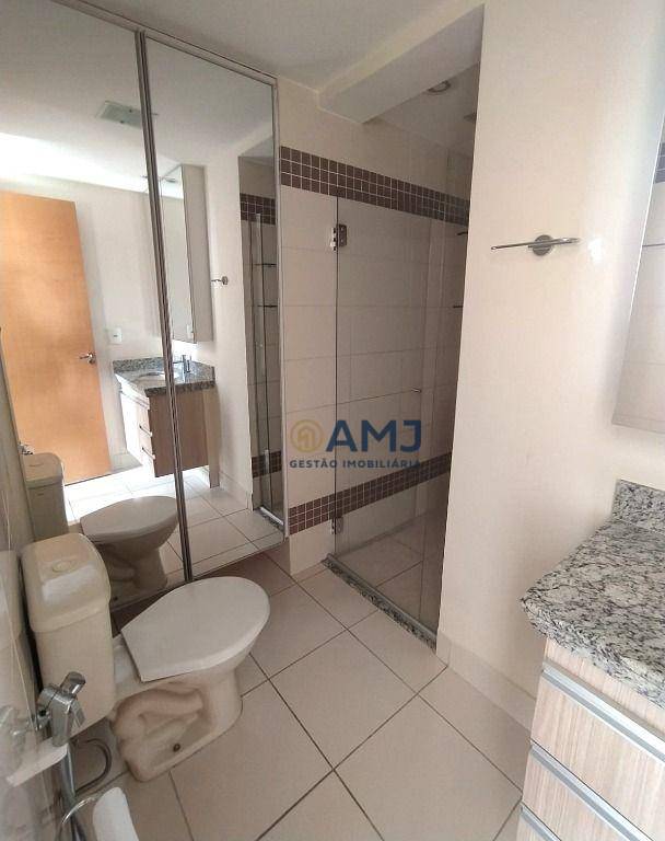 Apartamento à venda com 3 quartos, 97m² - Foto 18