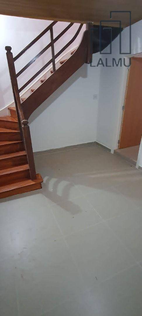 Sobrado para alugar com 2 quartos, 120m² - Foto 5