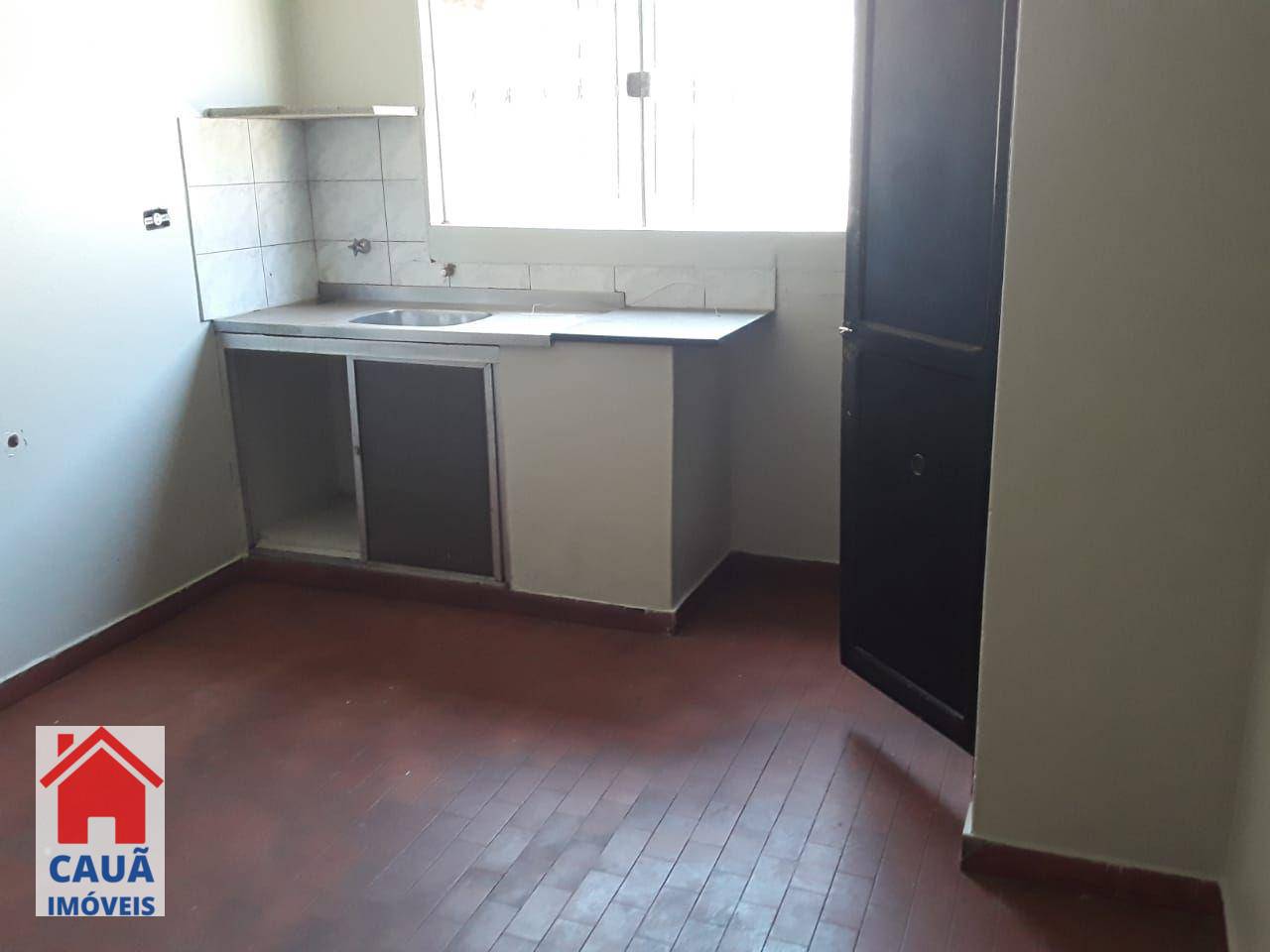 Casa à venda com 3 quartos, 250M2 - Foto 1