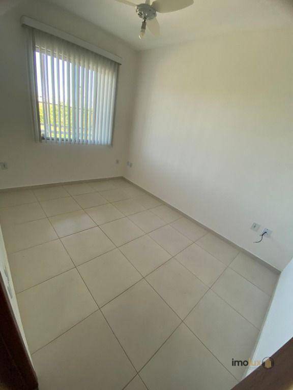 Casa à venda com 3 quartos, 109m² - Foto 6