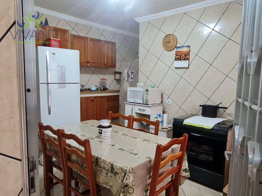 Casa à venda com 2 quartos, 120m² - Foto 9