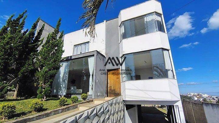 Casa, 5 quartos, 400 m² - Foto 1