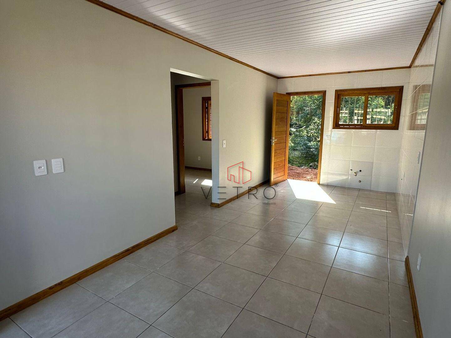 Casa de Condomínio à venda com 2 quartos, 50m² - Foto 2