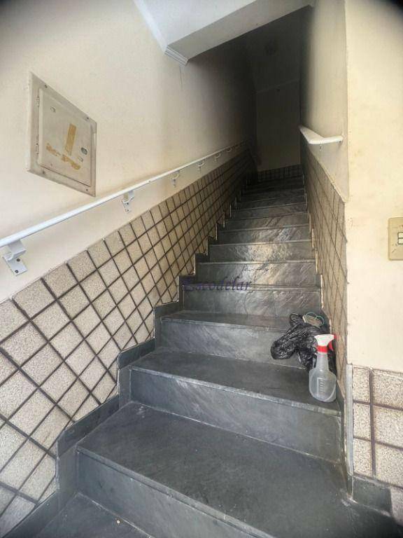 Sobrado à venda com 3 quartos, 180m² - Foto 11