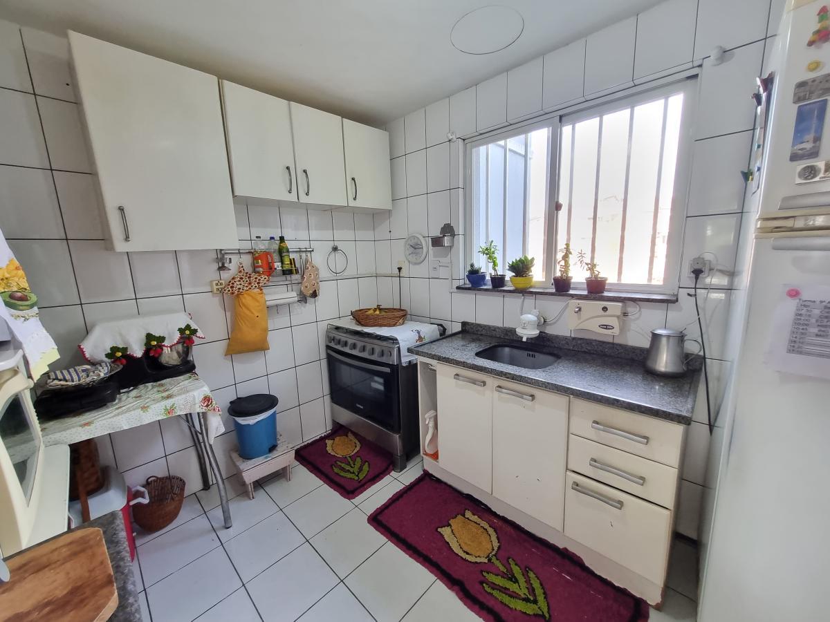 Apartamento à venda com 3 quartos, 105m² - Foto 8