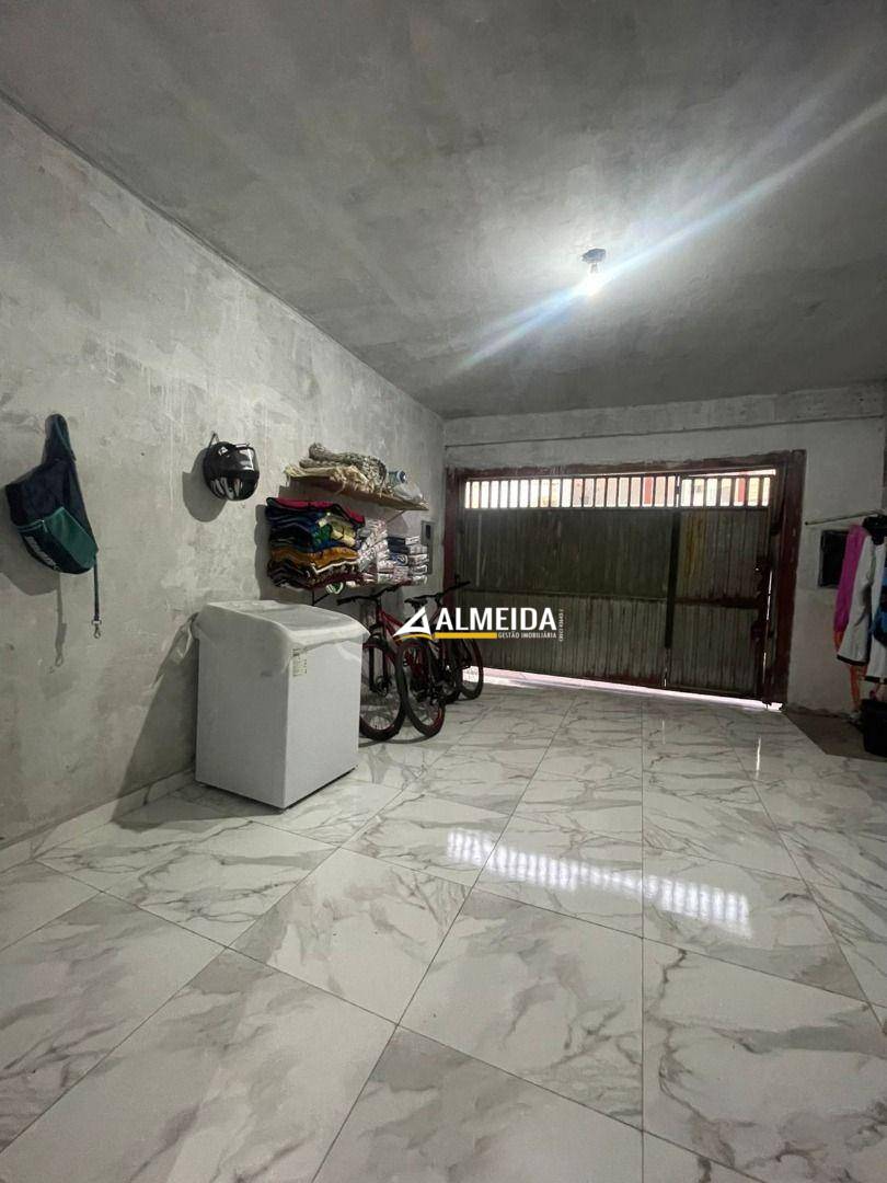 Casa, 4 quartos, 160 m² - Foto 2