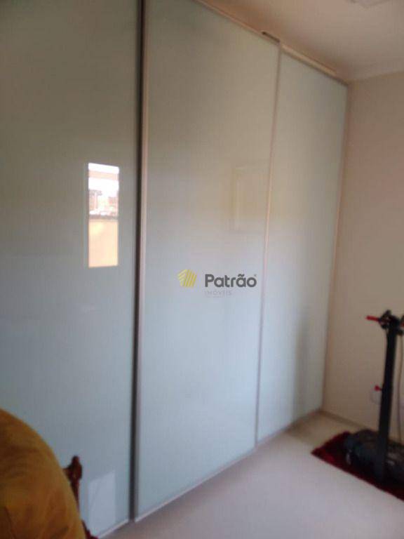 Apartamento à venda com 3 quartos, 98m² - Foto 3