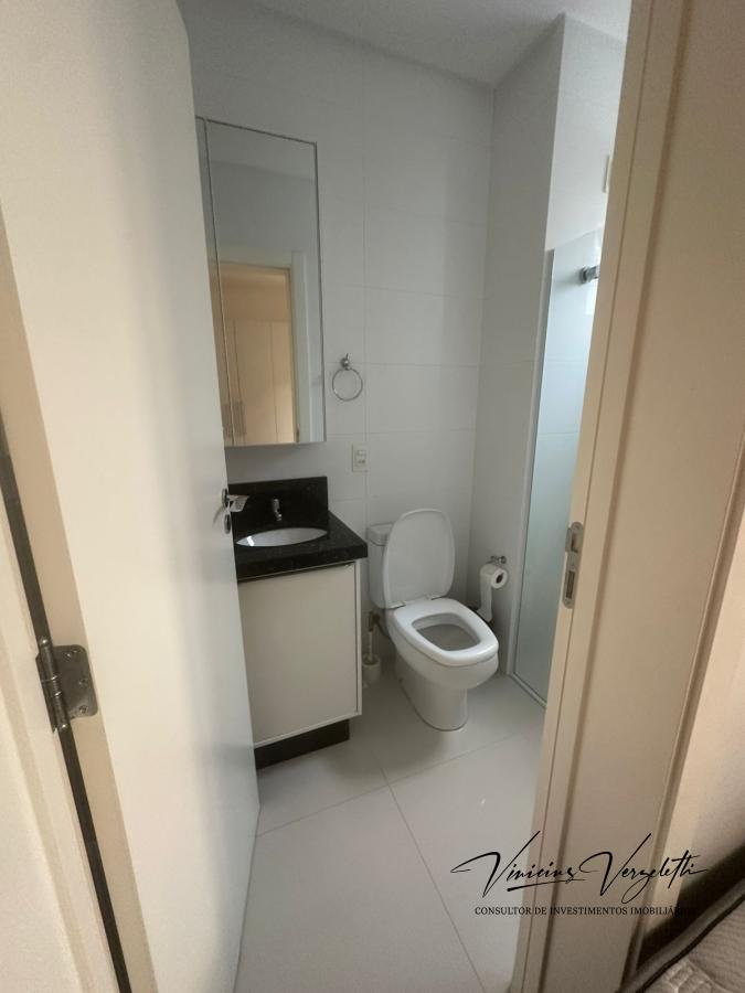 Apartamento para alugar com 2 quartos, 77m² - Foto 42