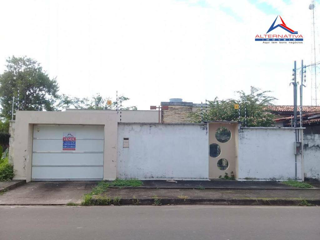 Casa à venda com 3 quartos, 300m² - Foto 2