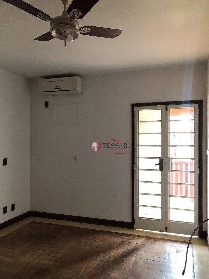 Casa para alugar com 4 quartos, 459m² - Foto 14