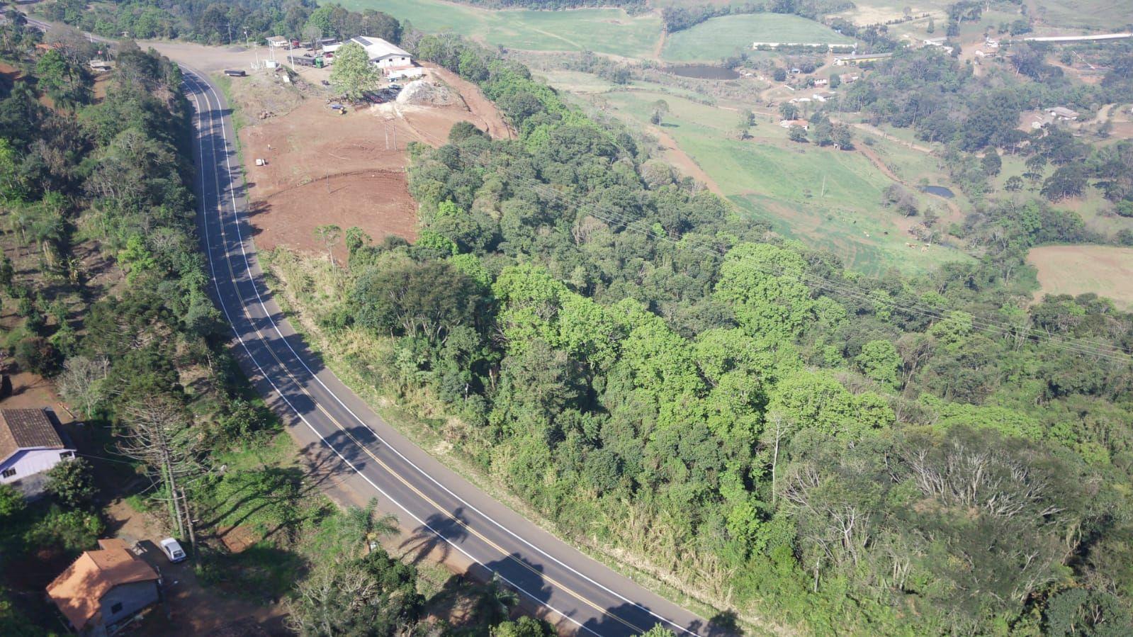 Terreno à venda, 28000m² - Foto 1