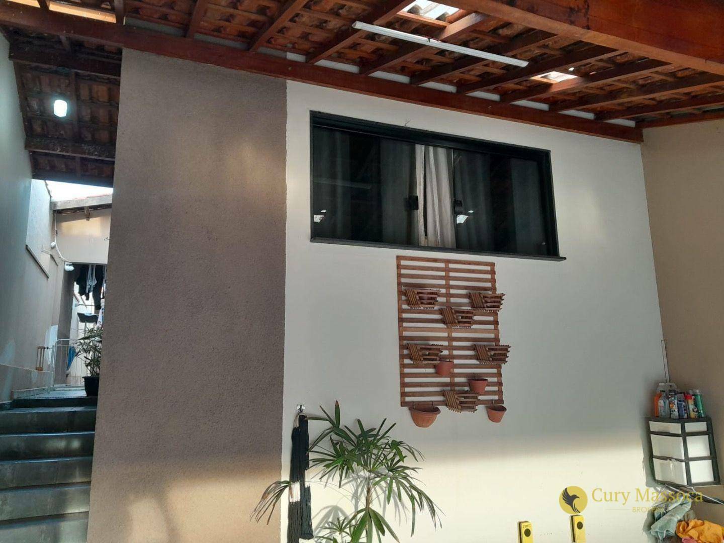 Casa à venda com 2 quartos, 90m² - Foto 14