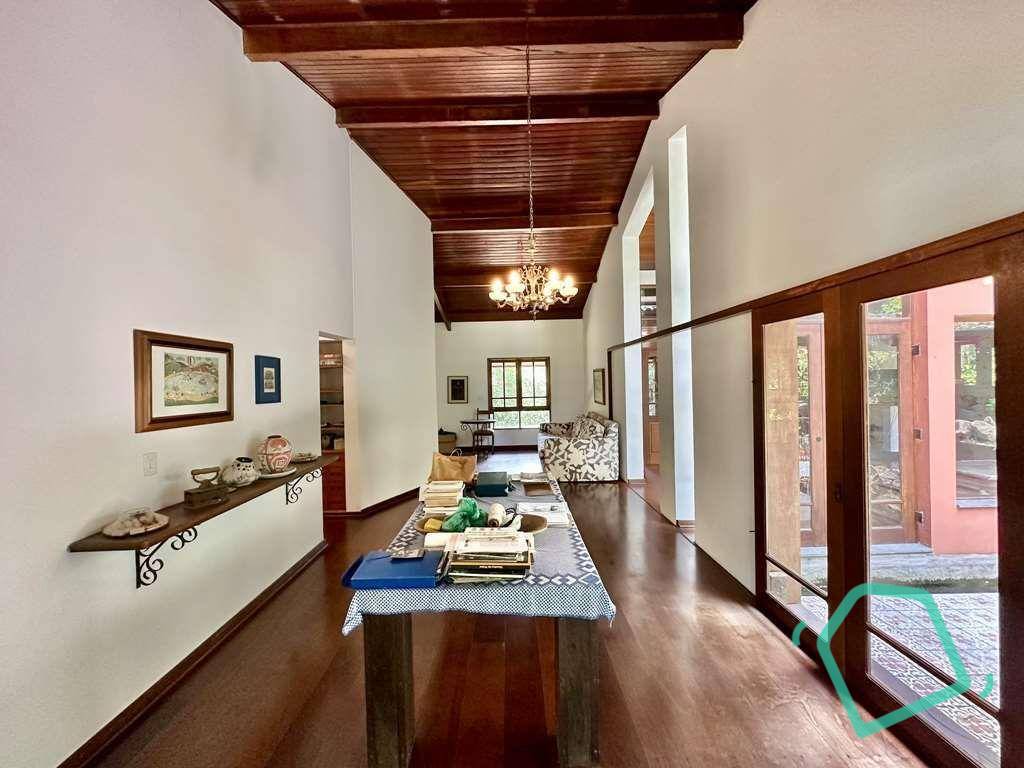 Casa de Condomínio à venda com 4 quartos, 417m² - Foto 11