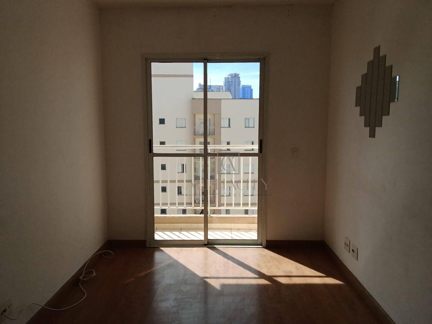 Apartamento à venda com 2 quartos, 58m² - Foto 13