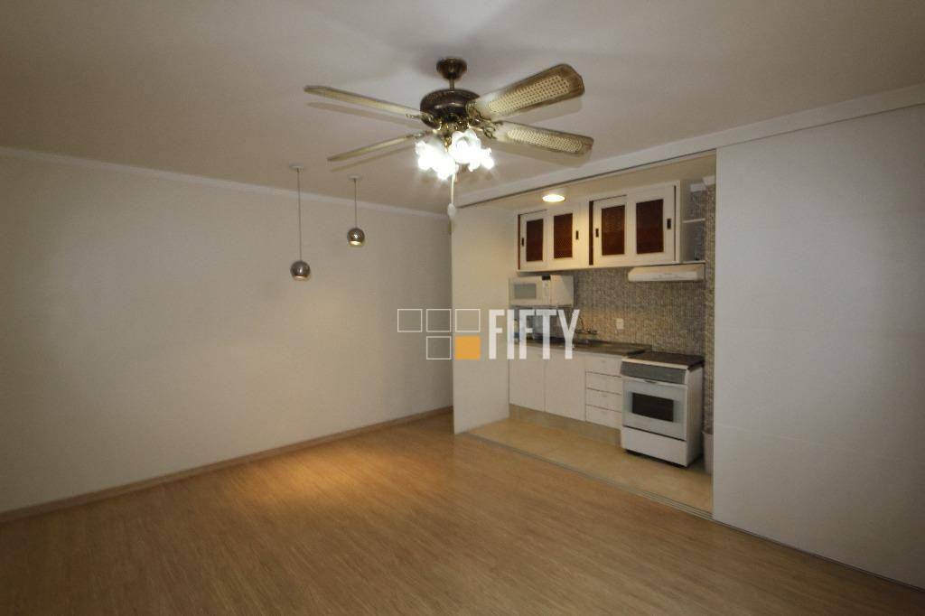 Apartamento para alugar com 1 quarto, 42m² - Foto 5