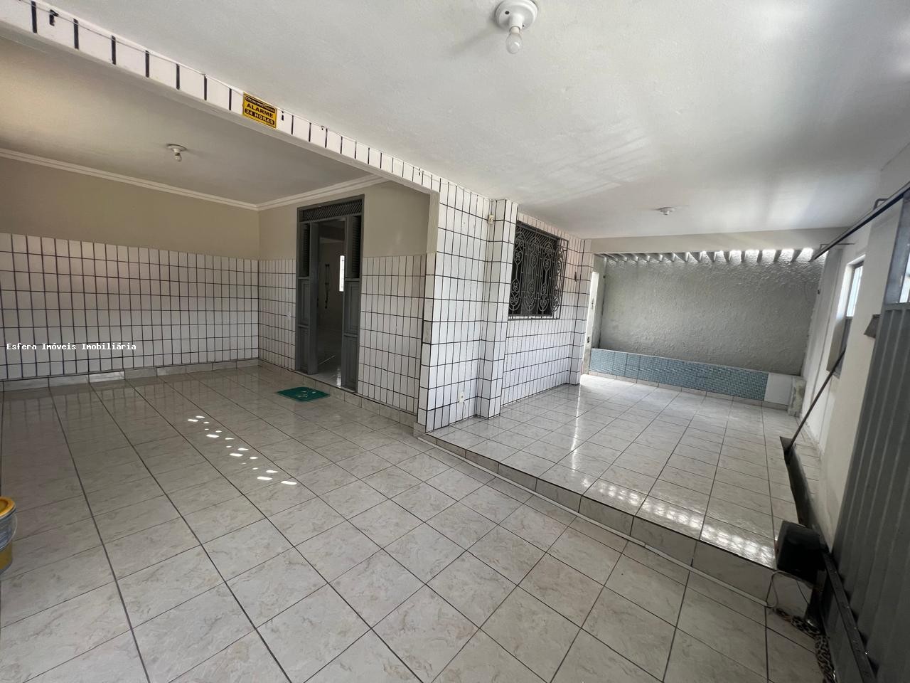 Casa para alugar com 3 quartos - Foto 2