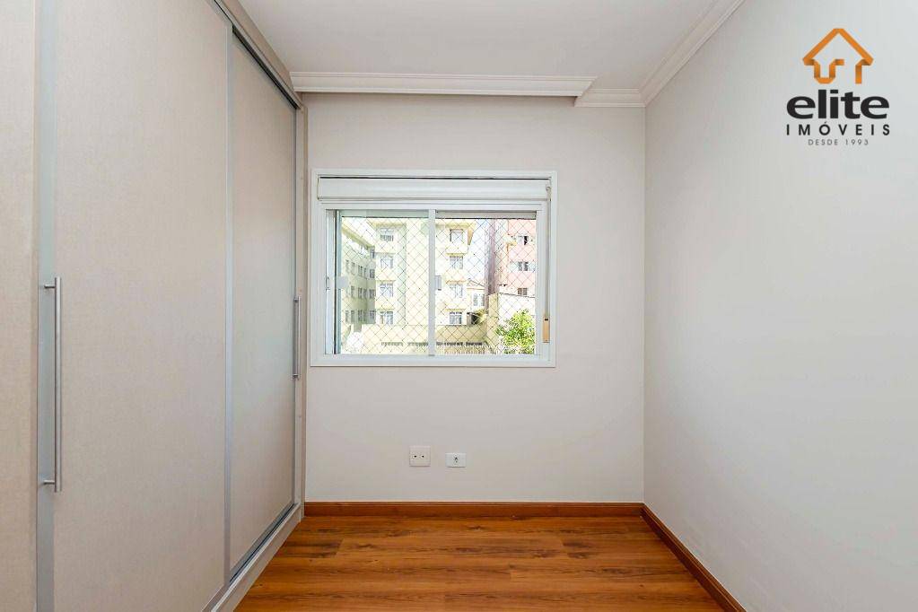 Apartamento para alugar com 3 quartos, 151m² - Foto 47