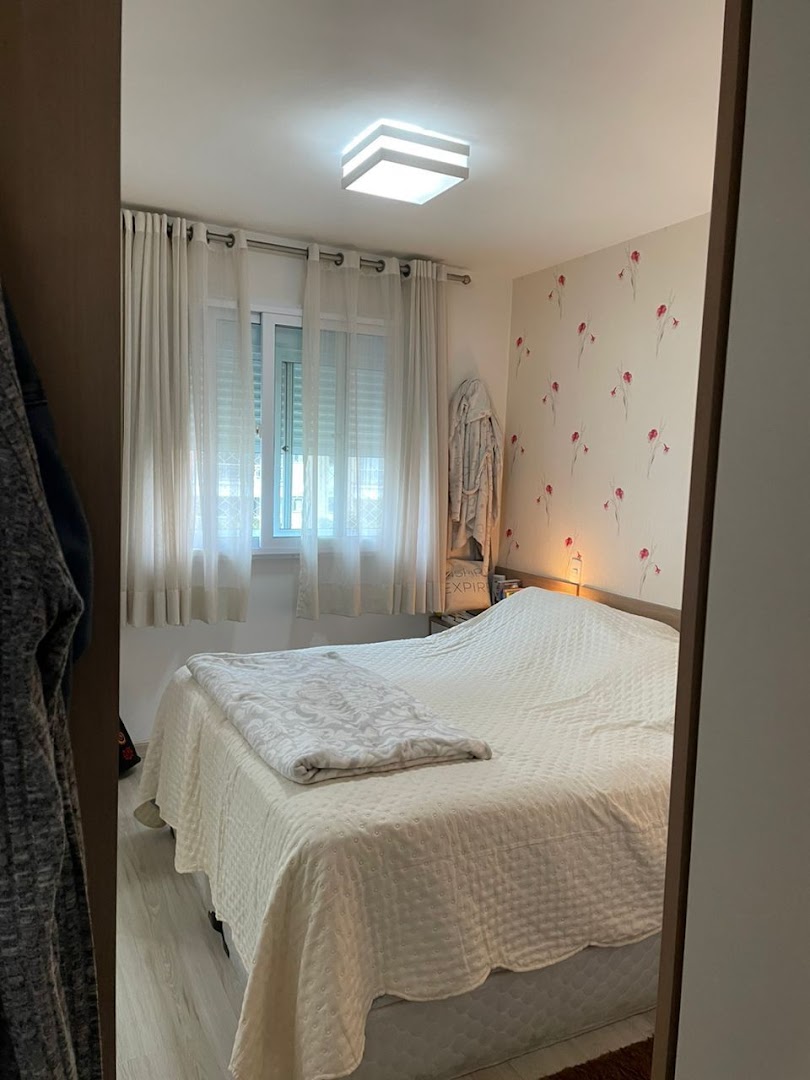 Apartamento à venda com 2 quartos, 81m² - Foto 3