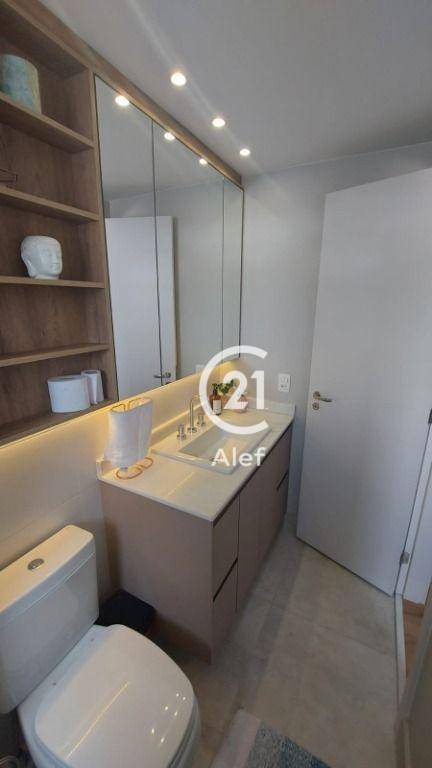 Apartamento à venda com 2 quartos, 62m² - Foto 24