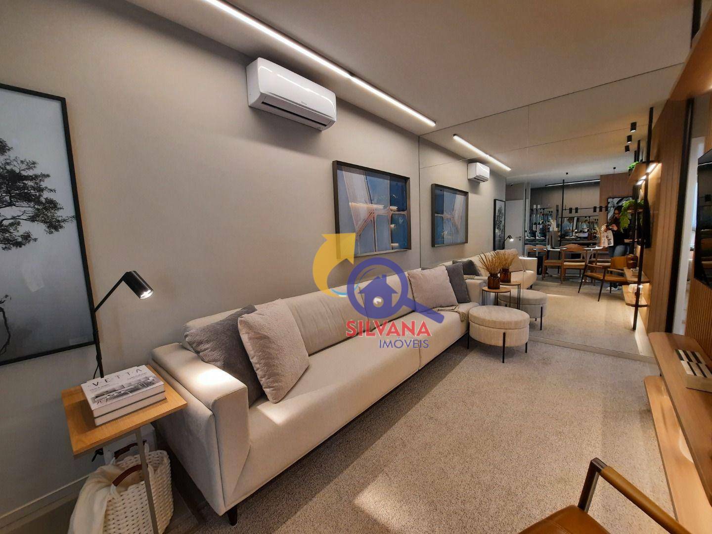 Apartamento à venda com 3 quartos, 74m² - Foto 2